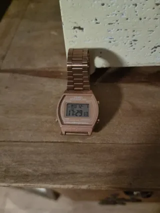 Reloj  Señora Casio Cobre