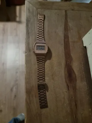 Reloj  Señora Casio Cobre