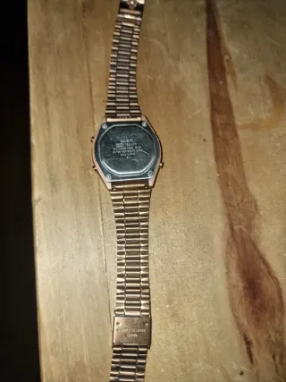 Reloj  Señora Casio Cobre