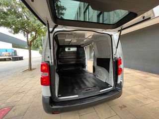 Citroen Jumpy Furgón Talla M 120cv