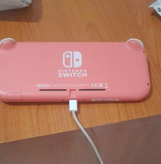 Nintendo Switch Lite Corallo