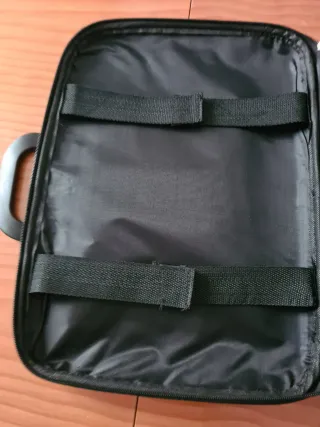 Maletín ejecutivo rojo y negro