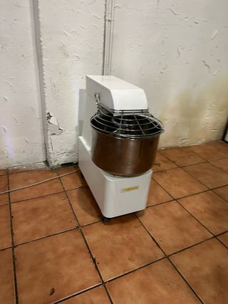 Amasadora industrial 20L