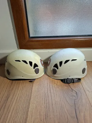 2 Cascos Petzl escalada/vía ferrata/barrancos