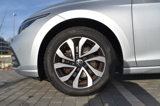 Volkswagen Golf VIII Life 1.5 TSI 130CV