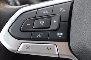 Volkswagen Golf VIII Life 1.5 TSI 130CV