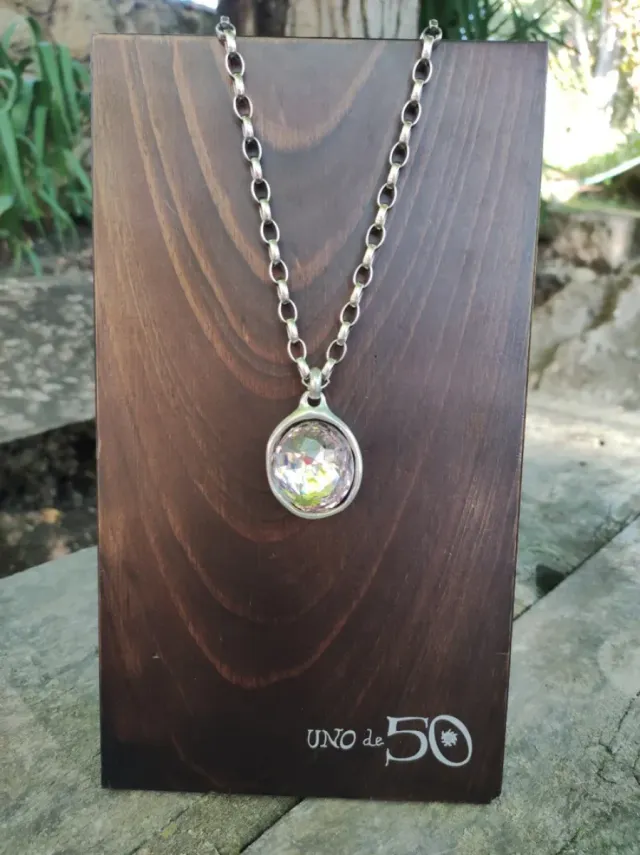 Collar Uno de 50