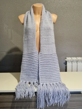 Sciarpa Invernale Lavorata a Maglia