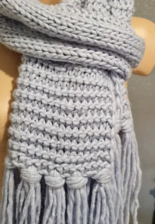Sciarpa Invernale Lavorata a Maglia