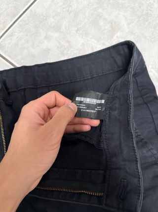 Pantaloni neri uomo Zara