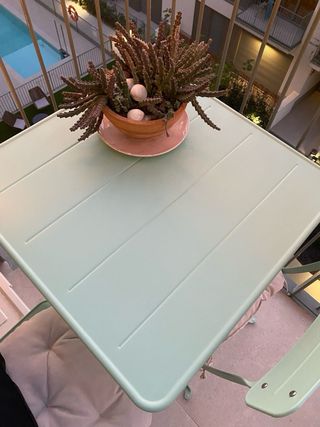 Mesa y 2 Sillas para balcón de Ikea