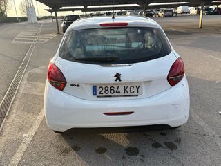 Peugeot 208 2017