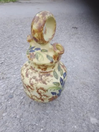 Botijo antiguo decorado floral