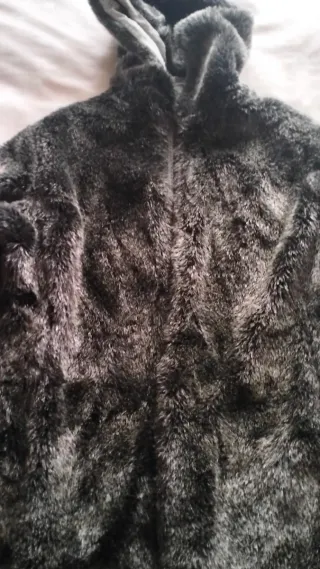 Chaquetón pelo gris