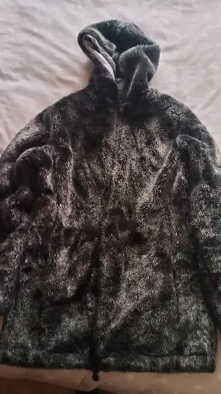 Chaquetón pelo gris