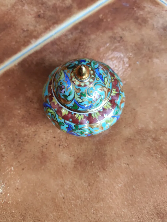Barattolo cloisonné tailandese dipinto a mano