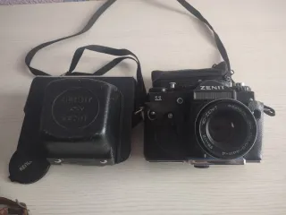 2 Fotocamere Zenit Nere