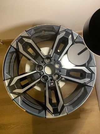 Mesa Llanta BMW