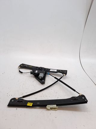 ELEVALUNAS DELANTERO DERECHO MG EHS