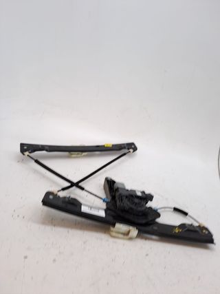 ELEVALUNAS DELANTERO DERECHO MG EHS