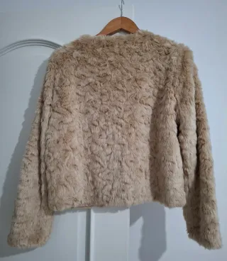 Abrigo beige talla L