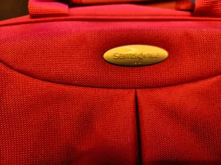 Maletín portátil Samsonite rojo