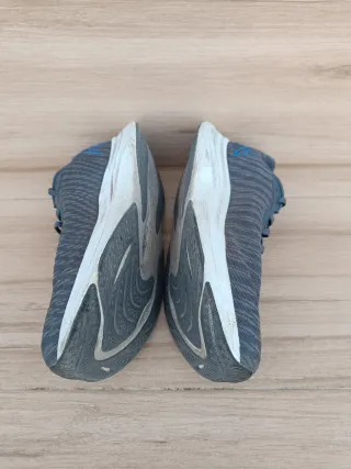 New Balance FuelCell Propel V4 Hombre T42