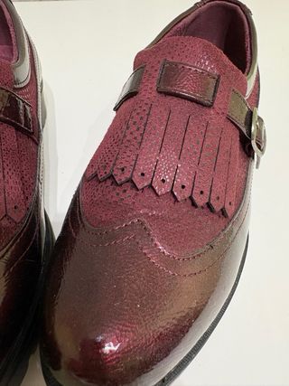 Zapatos charol mujer burdeos