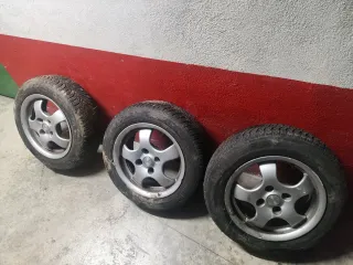 2 Llantas con Neumáticos Kumho Solus 4S 165/65 R1