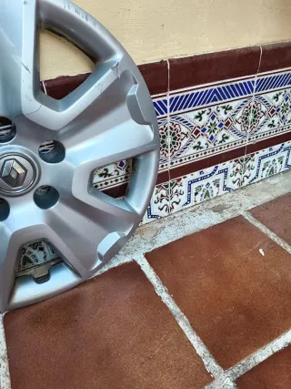 Tapacubos Renault 16 Plata