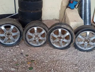 Llantas Ford Focus 4 tornillos