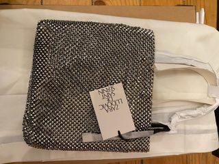 BOLSO METÁLICO LUDOVIC DE SAINT SERNIN X ZARA