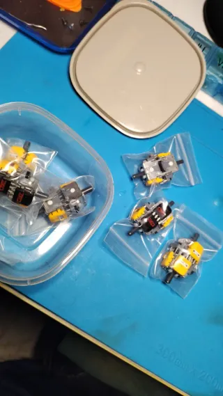 Joystick magnetici per controller PS5/PS4