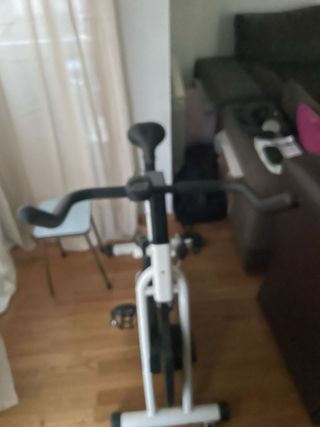 Bicicleta Estática Blanca