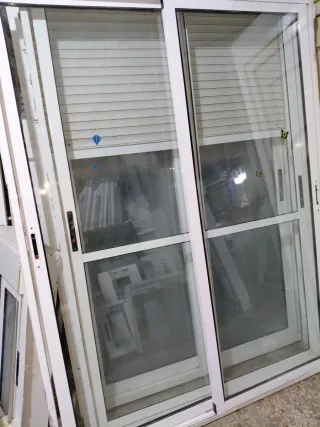 Balconera aluminio corredera 135 x225