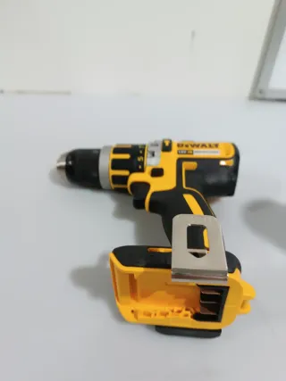 Taladro Combi Dewalt P4Y2010
