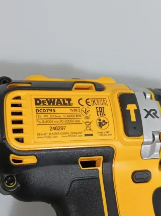 Taladro Combi Dewalt P4Y2010