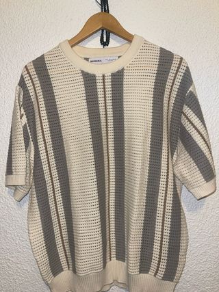 Jersey Bershka manga corta rayas beige gris