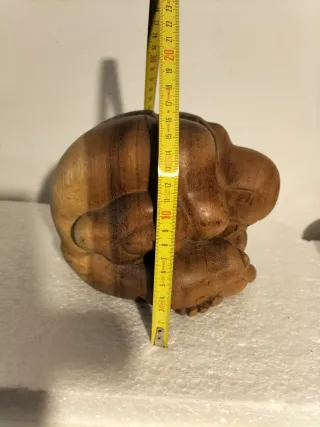 Buddha piangente in legno