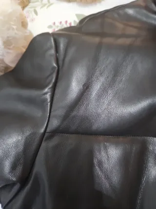 Cazadora polipiel negra