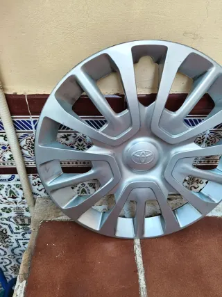 Tapacubos Toyota 16 Original