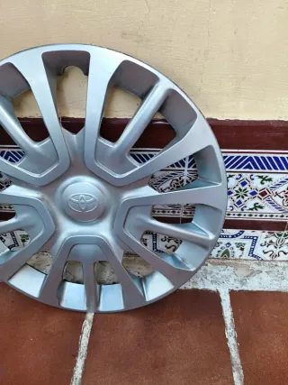 Tapacubos Toyota 16 Original