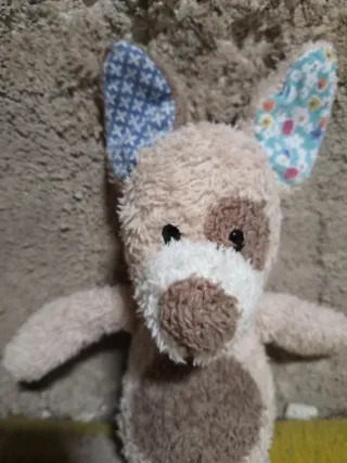 Peluche Cão C/Orelhas Estampadas
