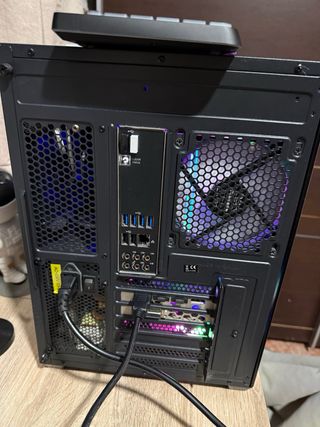 Ordenador sobremesa gaming RGB