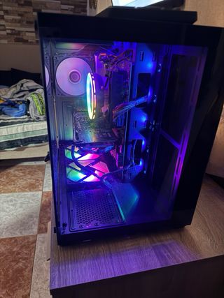 Ordenador sobremesa gaming RGB