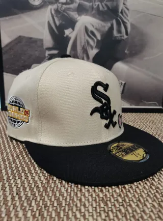 Gorra New Era 59Fifty Blanca y Negra Talla 7.1/2