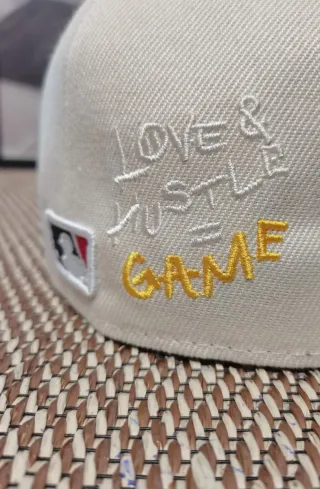 Gorra New Era 59Fifty Blanca y Negra Talla 7.1/2