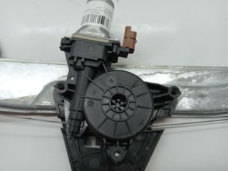 ELEVALUNAS DELANTERO DERECHO DACIA SANDERO (5)