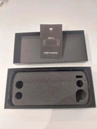 Ayn Odin Lite 4/64GB Blanca + Funda Oficial