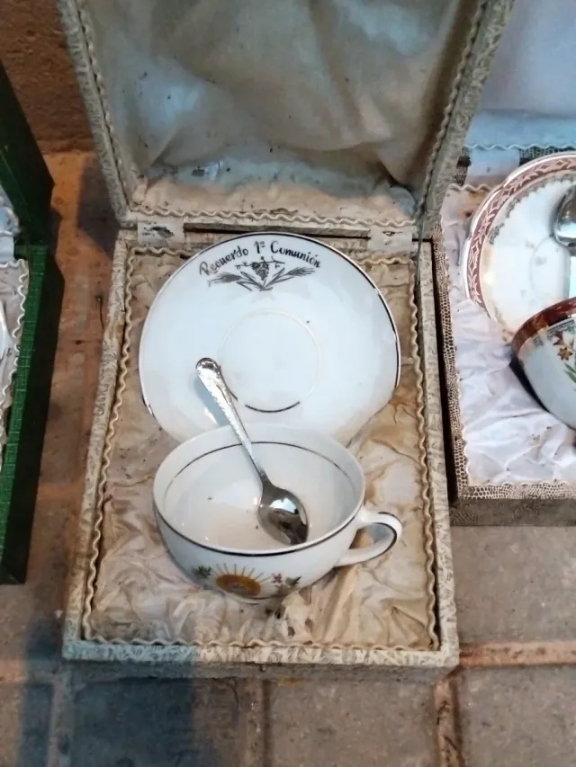 Set tazza e piatto per la Prima Comunione